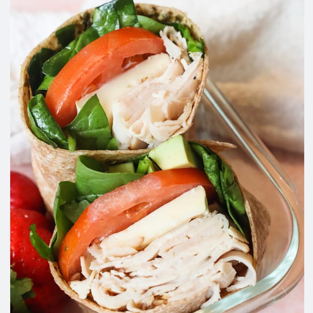 TURKEY AVOCADO WRAP (Gouda,tomato,spinach,avocado,flat Bread).