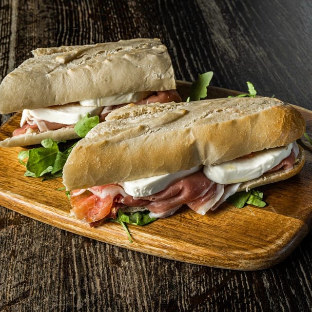 PROSCIUTTO SANDWICH FULL.