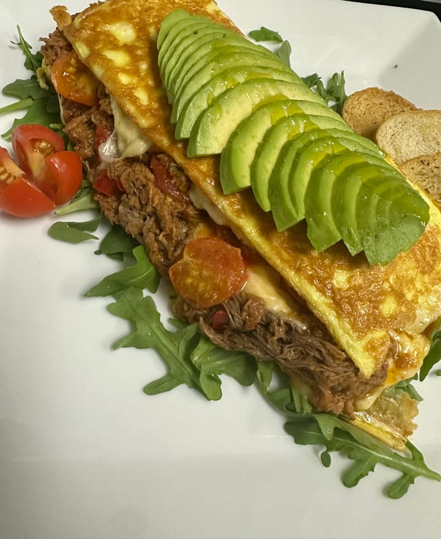 CUBAN OMELET ( Ham Pork Gouda Plantain 3 Eggs).